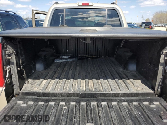 2005 Ford Explorer Sport Trac XLS with VIN 1FMDU77K35UA00852, listed as a Copart auction lot 52209715 with 247,583 mi miles and Salvage title. Bid and sale history available at DreamBid. Image 6.