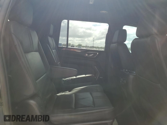 2022 Chevrolet Suburban with VIN 1GNSCEKT7NR222257, listed as a Copart auction lot 84840904 with 113,761 mi miles and Salvage title. Bid and sale history available at DreamBid. Image 11.