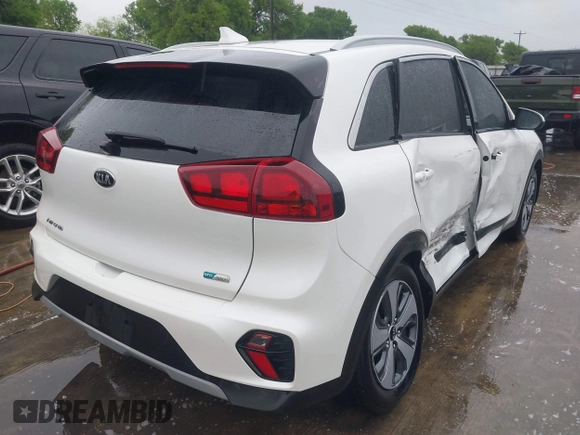 2020 Kia Niro LX with VIN KNDCB3LC2L5435978, listed as a IAAI auction lot 41902940 with 49,320 mi miles and . Bid and sale history available at DreamBid. Image 4.