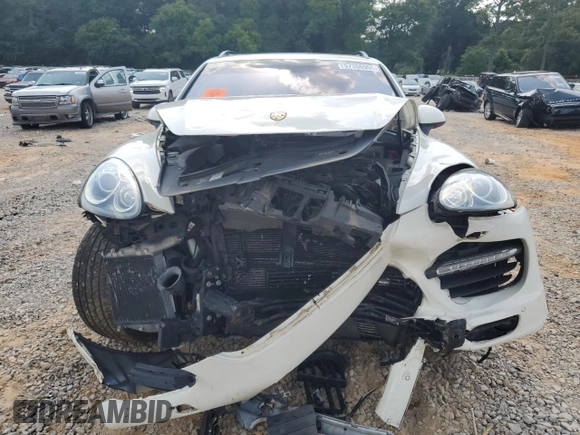 2012 Porsche Cayenne Turbo z VIN WP1AC2A2XCLA81906, wystawiony jako Copart lot #57356955 z przebiegiem 118 855 mil mil oraz Szkoda całkowita • Salvage title. Historia ofert i sprzedaży dostępna na DreamBid. Obrazek 5.