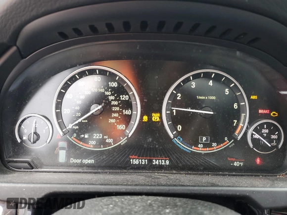 2015 BMW X5 xDrive35i z VIN 5UXKR0C59F0P13587, wystawiony jako Copart lot #57224415 z przebiegiem 155 131 mil mil oraz Szkoda całkowita • Salvage title. Historia ofert i sprzedaży dostępna na DreamBid. Obrazek 9.