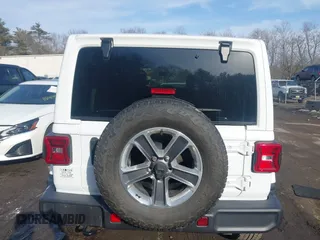 2021 Jeep Wrangler Unlimited Sahara with VIN 1C4HJXEG9MW532302, listed as a IAAI auction lot 41646755 with 32,893 mi miles and . Bid and sale history available at DreamBid. Image 17.