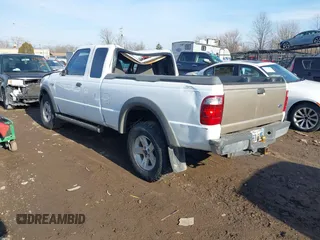 2002 Ford Ranger XL Fleet with VIN 1FTZR45E12PA04318, listed as a IAAI auction lot 41400328 with 281,077 mi miles. Bid and sale history available at carsss.com. Image 3.