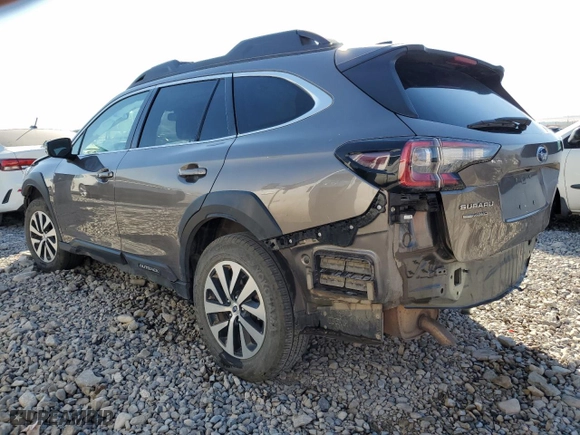 2024 Subaru Outback Premium with VIN 4S4BTACC7R3115682, listed as a Copart auction lot 75629744 with 30,306 mi miles and Salvage Title. Bid and sale history available at carsss.com. Image 2.