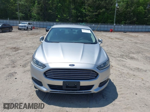 2013 Ford Fusion SE with VIN 3FA6P0HR3DR131573, listed as a IAAI auction lot 42139156 with 97,435 mi miles. Bid and sale history available at carsss.com. Image 6.
