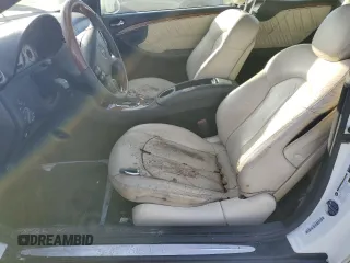 2008 Mercedes-Benz CLK 350 with VIN WDBTK56F28F240335, listed as a Copart auction lot 76526334 with 124,303 mi miles and Salvage Title. Bid and sale history available at DreamBid. Image 7.
