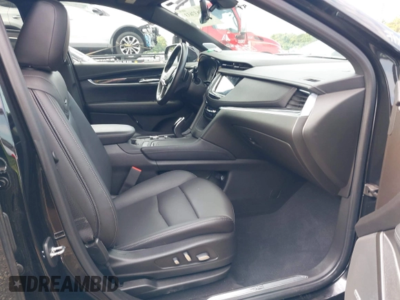 2022 Cadillac XT5 AWD Premium Luxury with VIN 1GYKNDRS9NZ153897, listed as a IAAI auction lot 39837633 with 81,342 mi miles and . Bid and sale history available at DreamBid. Image 5.