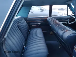 1968 Chrysler New Yorker z VIN CH41K8C119279, wystawiony jako Copart lot #87872885 z przebiegiem 52 901 mil mil oraz Tytuł czysty. Historia ofert i sprzedaży dostępna na DreamBid. Obrazek 10.