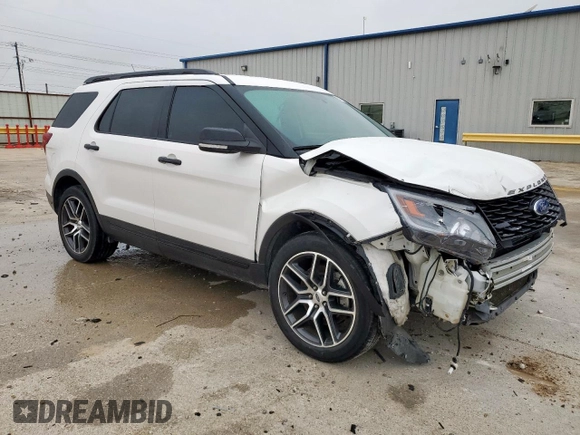 2018 Ford Explorer Sport z VIN 1FM5K8GT1JGB77644, wystawiony jako Copart lot #59732595 z przebiegiem 118 210 mil mil oraz Szkoda całkowita • Salvage title. Historia ofert i sprzedaży dostępna na DreamBid. Obrazek 4.