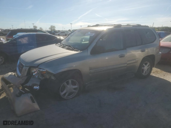 2002 GMC Envoy SLT with VIN 1GKDT13S322322347, listed as a Copart auction lot 73705634 with 172,844 mi miles and Non Repairable. Bid and sale history available at carsss.com. Image 1.