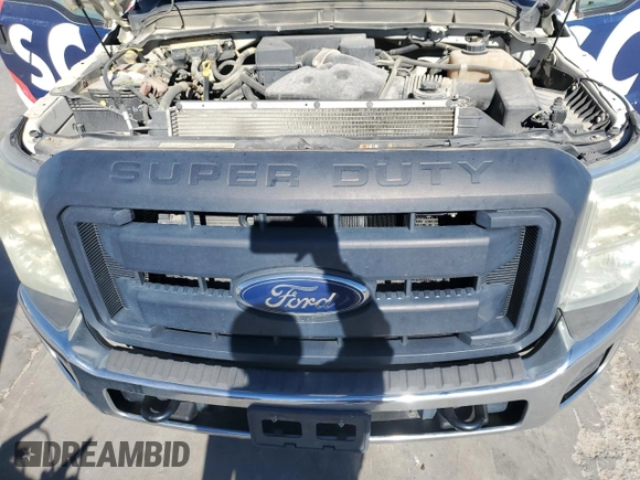 2013 Ford F-250 XL z VIN 1FT7X2A62DEB03759, wystawiony jako Copart lot #84110354 z przebiegiem 242 637 mil mil oraz Szkoda całkowita • Salvage title. Historia ofert i sprzedaży dostępna na DreamBid. Obrazek 11.