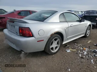 2000 Ford Mustang GT with VIN 1FAFP42X6YF295806, listed as a Copart auction lot 43957715 with 111,479 mi miles and Salvage Title. Bid and sale history available at carsss.com. Image 3.
