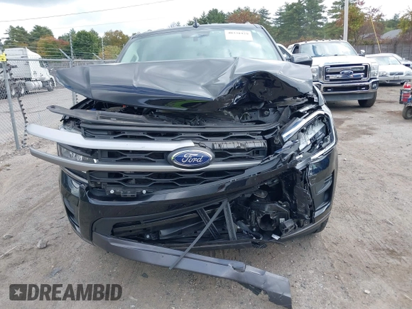 2024 Ford Expedition Max XLT with VIN 1FMJK1J86REA27207, listed as a IAAI auction lot 40331929 with 25,951 mi miles and . Bid and sale history available at DreamBid. Image 6.