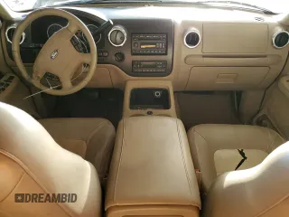 2006 Ford Expedition Eddie Bauer with VIN 1FMFU18526LA76553, listed as a Copart auction lot 47435985 with 199,952 mi miles and Salvage Title. Bid and sale history available at carsss.com. Image 8.