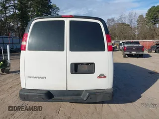 2014 GMC Savana Cargo Van with VIN 1GTW7GCA2E1169201, listed as a IAAI auction lot 41648525 with 462,975 mi miles. Bid and sale history available at carsss.com. Image 16.