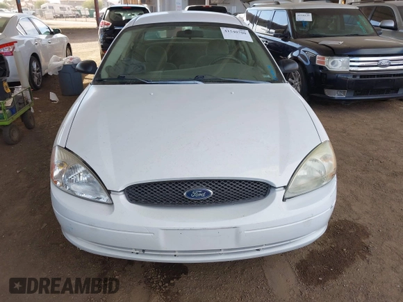2006 Ford Taurus SE with VIN 1FAFP53U06A134825, listed as a IAAI auction lot 41540700 with 177,640 mi miles. Bid and sale history available at carsss.com. Image 6.