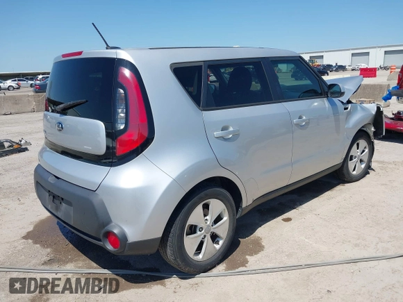 2016 Kia Soul with VIN KNDJN2A27G7844393, listed as a IAAI auction lot 41977051 with 91,380 mi miles. Bid and sale history available at carsss.com. Image 4.