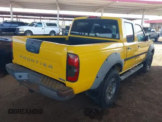 2002 Nissan Frontier SE z VIN 1N6ED27TX2C300908, wystawiony jako IAAI lot #41965904 z przebiegiem 232 912 mil mil oraz . Historia ofert i sprzedaży dostępna na DreamBid. Obrazek 4.
