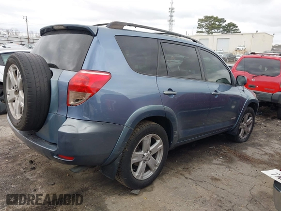 2007 Toyota RAV4 Sport with VIN JTMZD32V576027031, listed as a IAAI auction lot 41501110 with 253,543 mi miles. Bid and sale history available at carsss.com. Image 4.