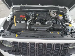 2024 Jeep Wrangler Rubicon X with VIN 1C4RJXFG5RW239572, listed as a Copart auction lot 72251854 with 6,692 mi miles and Clean title. Bid and sale history available at DreamBid. Image 11.