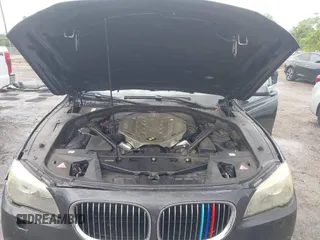 2011 BMW 7 Series 750i xDrive с VIN WBAKC6C54BC394675, выставлен на аукционе IAAI как лот 42394276 с пробегом 207 246 миль миль и . История ставок и продаж доступна на DreamBid. Изображение 10.