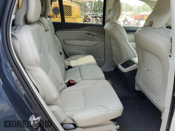 2023 Volvo XC90 Ultimate with VIN YV4062PA6P1948218, listed as a Copart auction lot 65191213 with 11,255 mi miles and Salvage Title. Bid and sale history available at carsss.com. Image 11.