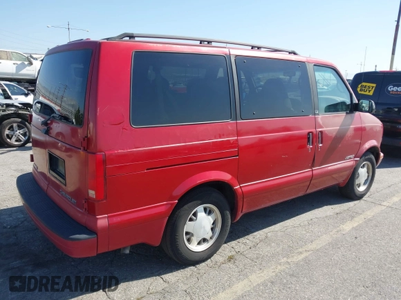 1998 Chevrolet Astro with VIN 1GNDM19W5WB131741, listed as a IAAI auction lot 41993985 with 87,362 mi miles. Bid and sale history available at carsss.com. Image 4.