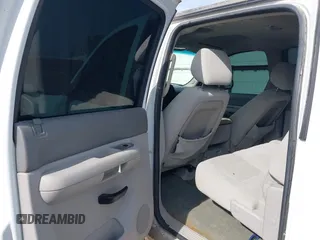 2008 GMC Sierra 1500 SLE1 with VIN 3GTEK13JX8G304275, listed as a IAAI auction lot 41249001 with 195,116 mi miles. Bid and sale history available at carsss.com. Image 8.