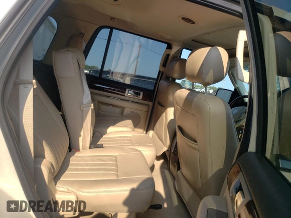 2006 Lincoln Navigator Luxury with VIN 5LMFU28526LJ27018, listed as a Copart auction lot 71225534 with 158,534 mi miles and Salvage Title. Bid and sale history available at carsss.com. Image 11.