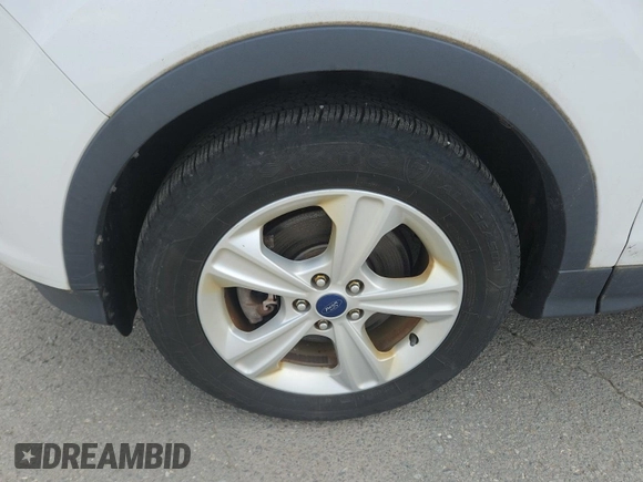 2016 Ford Escape SE с VIN 1FMCU9GX0GUB00929, выставлен на аукционе IAAI как лот 42503267 с пробегом 95 079 миль миль и . История ставок и продаж доступна на DreamBid. Изображение 12.