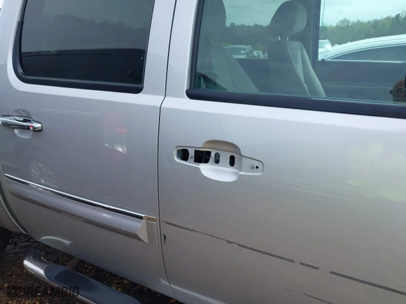 2012 Chevrolet Silverado 1500 LT with VIN 3GCPCSE00CG193437, listed as a IAAI auction lot 41187848 with 227,141 mi miles. Bid and sale history available at carsss.com. Image 19.