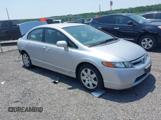 2006 Honda Civic LX z VIN 1HGFA165X6L109137, wystawiony jako IAAI lot #42386768 z przebiegiem 142 255 mil mil oraz . Historia ofert i sprzedaży dostępna na DreamBid. Obrazek 1.