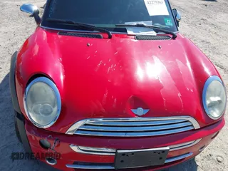 2005 MINI Convertible with VIN WMWRF33445TF62043, listed as a IAAI auction lot 42279363 with 173,067 mi miles and . Bid and sale history available at DreamBid. Image 18.
