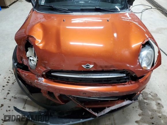 2011 MINI Hardtop with VIN WMWSU3C54BT183715, listed as a Copart auction lot 61479655 with 151,657 mi miles and Clean title. Bid and sale history available at DreamBid. Image 11.