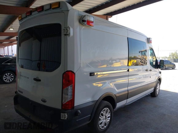 2016 Ford Transit с VIN 1FDYR2CMXGKB55944, выставлен на аукционе IAAI как лот 42294071 с пробегом 311 969 миль миль и . История ставок и продаж доступна на DreamBid. Изображение 4.
