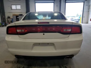 2012 Dodge Charger Police z VIN 2C3CDXAT8CH234197, wystawiony jako Copart lot #67398664 z przebiegiem 114 145 mil mil oraz Czysty tytuł • Clean title. Historia ofert i sprzedaży dostępna na DreamBid. Obrazek 6.