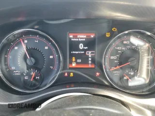 2014 Dodge Charger SXT z VIN 2C3CDXHG1EH334671, wystawiony jako Copart lot #54814145 z przebiegiem 97 996 mil mil oraz Szkoda całkowita • Salvage title. Historia ofert i sprzedaży dostępna na DreamBid. Obrazek 9.
