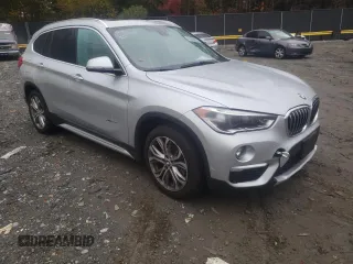 2017 BMW X1 xDrive28i with VIN WBXHT3Z34H4A64917, listed as a Copart auction lot 64486852 with 42,802 mi miles. Bid and sale history available at carsss.com. Image 1.