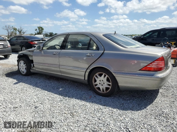 2003 Mercedes-Benz S 430 z VIN WDBNG70J93A351831, wystawiony jako Copart lot #52706965 z przebiegiem Nie podano mil oraz Nie do naprawy • Non repairable. Historia ofert i sprzedaży dostępna na DreamBid. Obrazek 2.