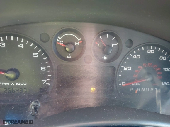 2007 Ford Ranger XL with VIN 1FTYR10D57PA98249, listed as a IAAI auction lot 41022388 with 266,437 mi miles. Bid and sale history available at carsss.com. Image 7.