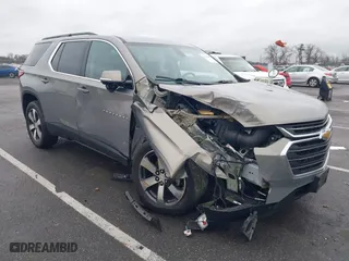 2019 Chevrolet Traverse LT Leather with VIN 1GNEVHKW1KJ155412, listed as a IAAI auction lot 41136467 with 63,332 mi miles. Bid and sale history available at carsss.com. Image 1.