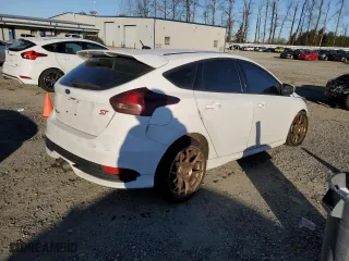 2015 Ford Focus ST with VIN 1FADP3L99FL266011, listed as a Copart auction lot 45046835 with 0 mi miles and Salvage Title. Bid and sale history available at carsss.com. Image 3.