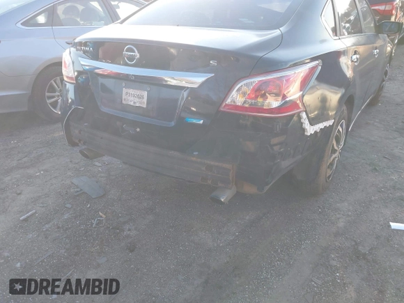 2014 Nissan Altima S with VIN 1N4AL3AP3EC262485, listed as a IAAI auction lot 41290756 with 216,627 mi miles and . Bid and sale history available at carsss.com. Image 6.