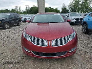 2016 Lincoln MKZ z VIN 3LN6L2J95GR605230, wystawiony jako Copart lot #57844905 z przebiegiem 95 530 mil mil oraz Czysty tytuł • Clean title. Historia ofert i sprzedaży dostępna na DreamBid. Obrazek 5.
