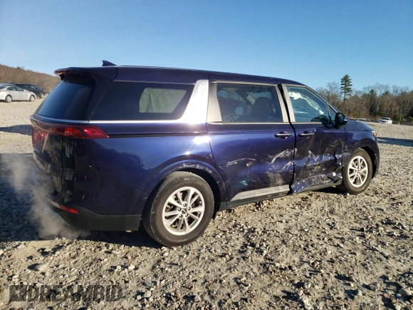 2024 Kia Carnival LX with VIN KNDNB4H32R6328763, listed as a Copart auction lot 80453154 with 25,576 mi miles and Salvage Title. Bid and sale history available at carsss.com. Image 3.