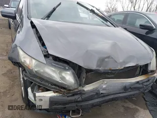 2015 Honda Civic LX with VIN 19XFB2F5XFE112467, listed as a IAAI auction lot 41901143 with 215,192 mi miles and . Bid and sale history available at DreamBid. Image 6.