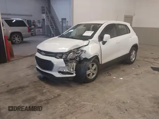 2020 Chevrolet Trax LS with VIN KL7CJKSB2LB093520, listed as a IAAI auction lot 41976707 with 37,933 mi miles and . Bid and sale history available at carsss.com. Image 17.