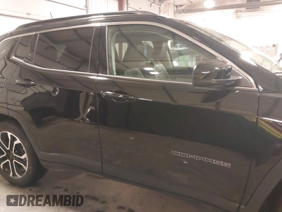 2022 Jeep Compass High Altitude with VIN 3C4NJDCB5NT233969, listed as a IAAI auction lot 42034557 with 23,257 mi miles and . Bid and sale history available at DreamBid. Image 13.