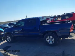 2008 Toyota Tacoma PreRunner with VIN 5TEJU62N28Z544094, listed as a IAAI auction lot 41633120 with 165,795 mi miles. Bid and sale history available at carsss.com. Image 15.