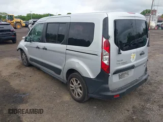 2020 Ford Transit Connect XL z VIN NM0GS9E20L1446782, wystawiony jako IAAI lot #42308995 z przebiegiem 112 926 mil mil oraz . Historia ofert i sprzedaży dostępna na DreamBid. Obrazek 3.